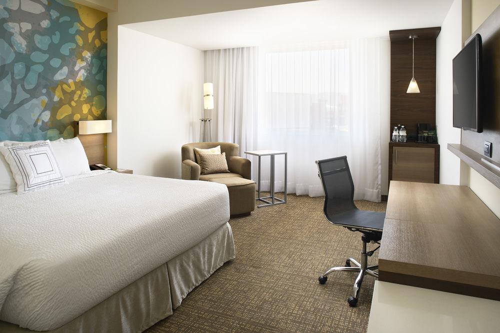 Courtyard By Marriott Hermosillo Eksteriør billede