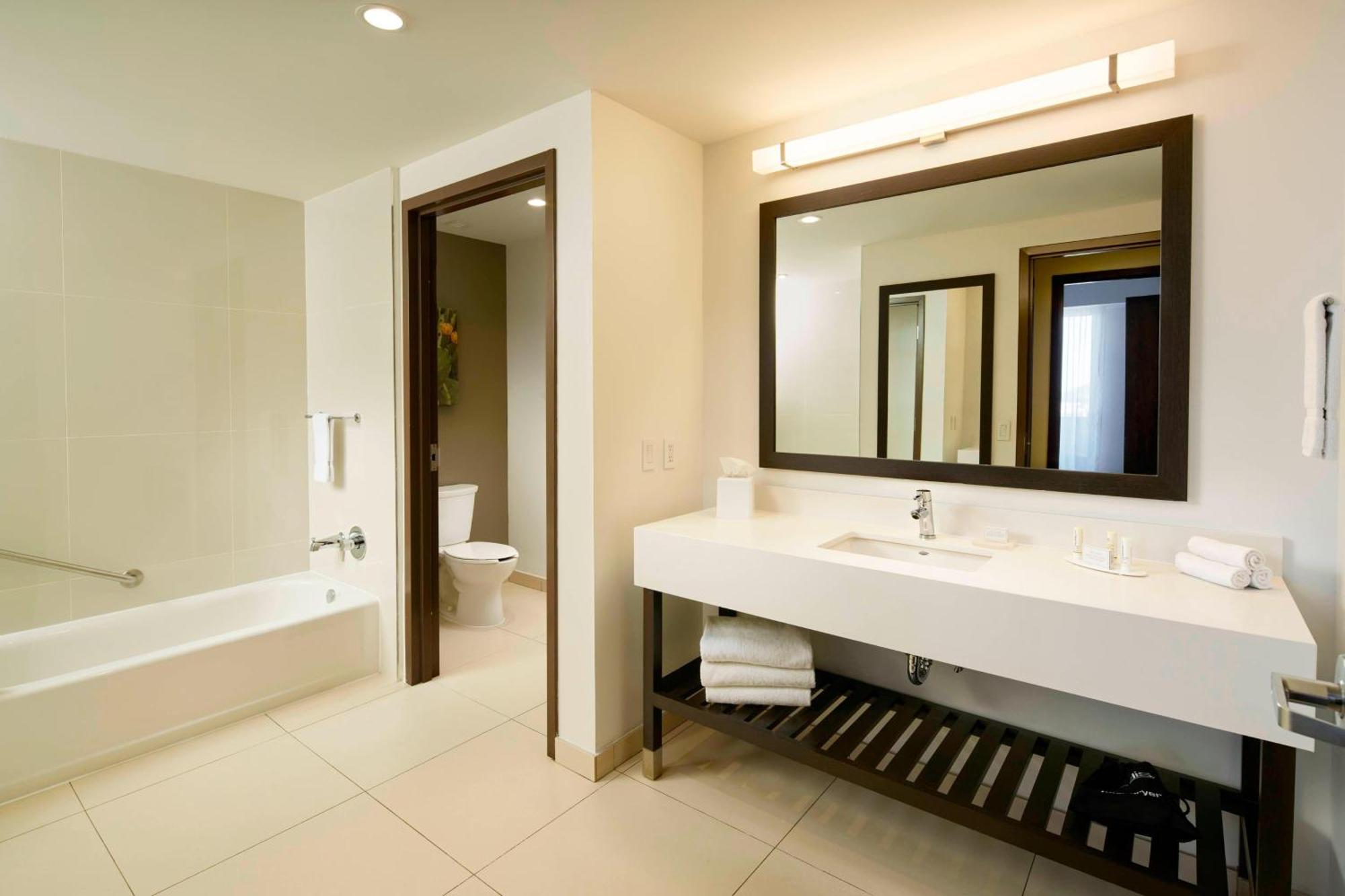 Courtyard By Marriott Hermosillo Eksteriør billede