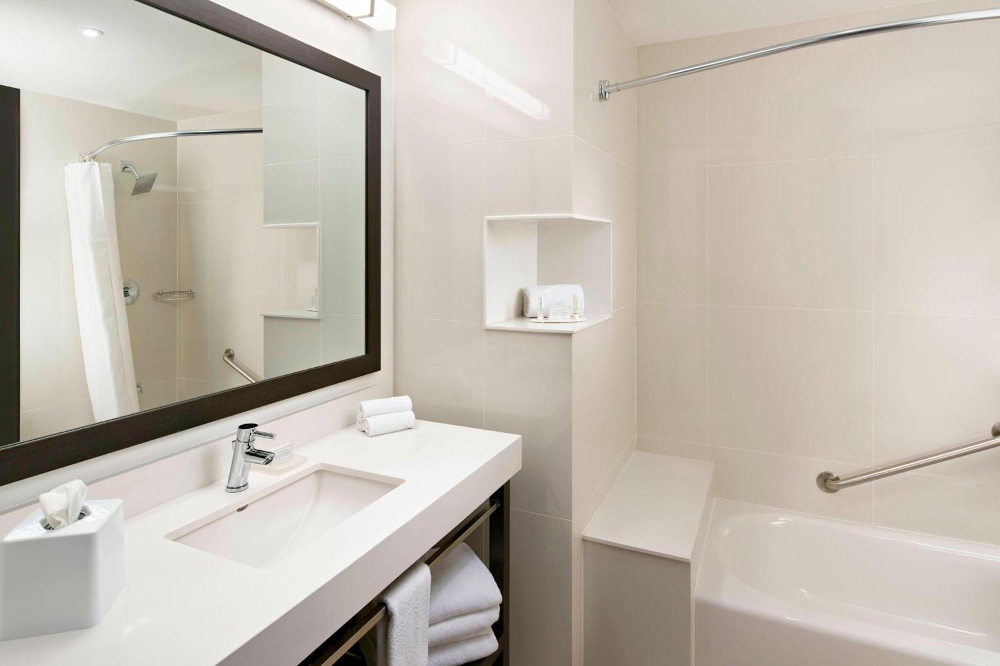 Courtyard By Marriott Hermosillo Eksteriør billede
