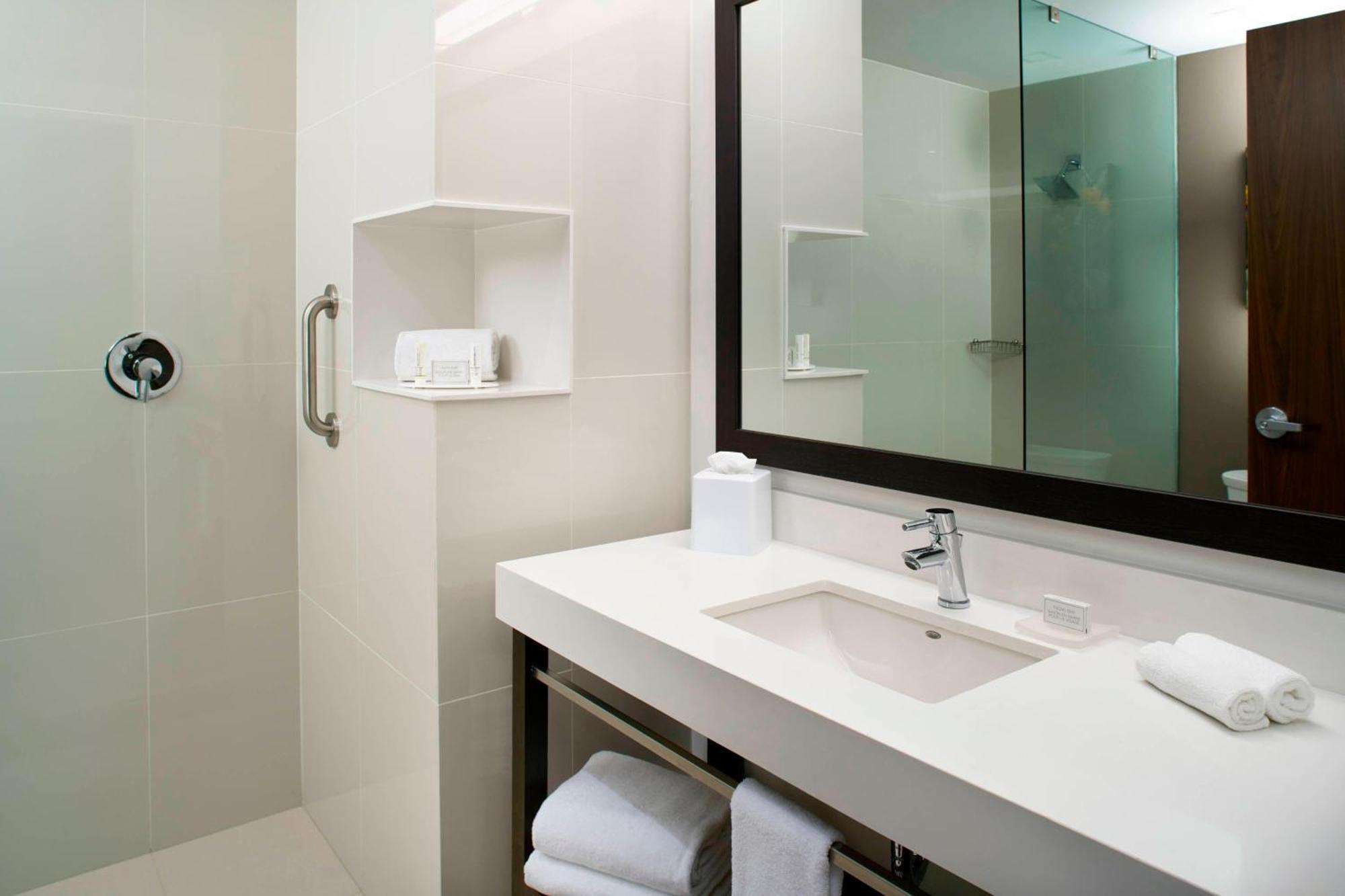 Courtyard By Marriott Hermosillo Eksteriør billede